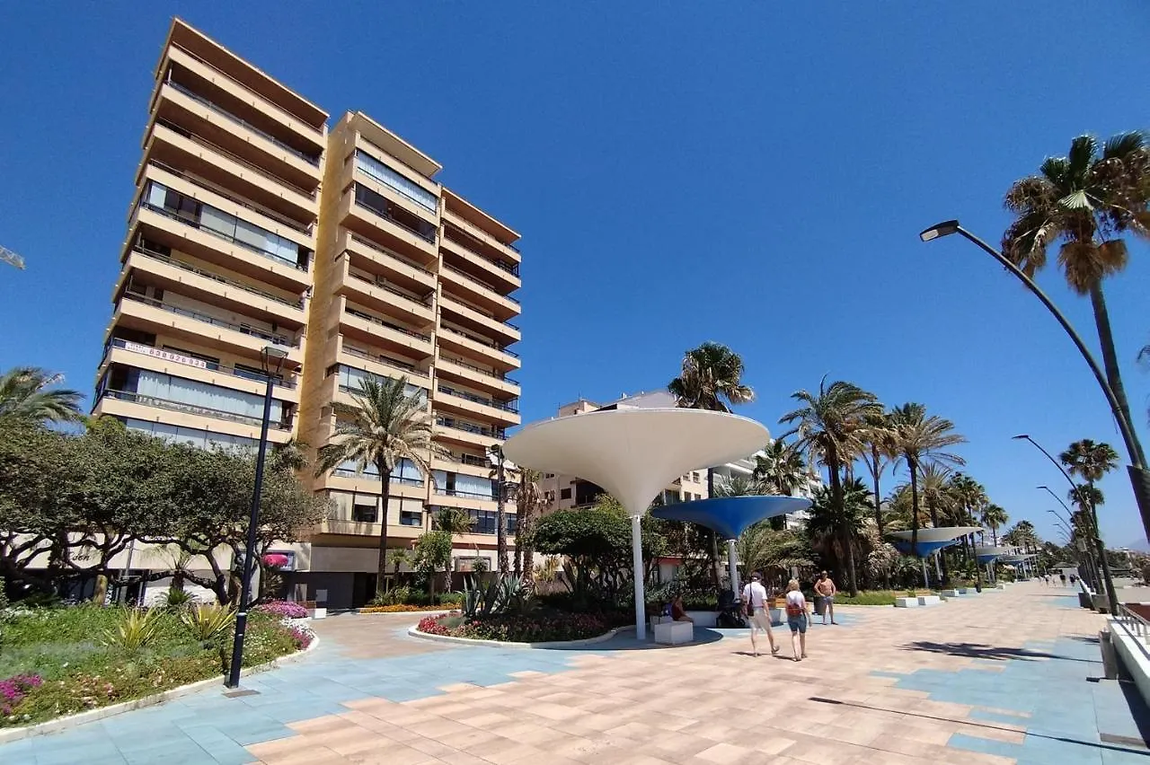 Los Reales Estepona Apartment